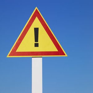 智能汽车使用技巧：语音控制导航与音乐设置
